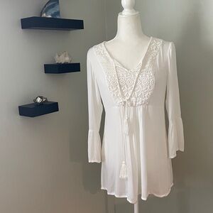 Earthbound white Blouse, cotton, lace yolk , 27” length, 16” pit to pit